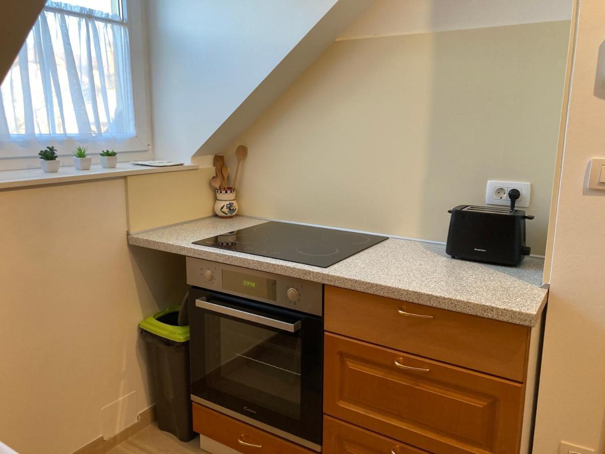 Natasha'S Garden House Apartment Dol pri Ljubljani ภายนอก รูปภาพ