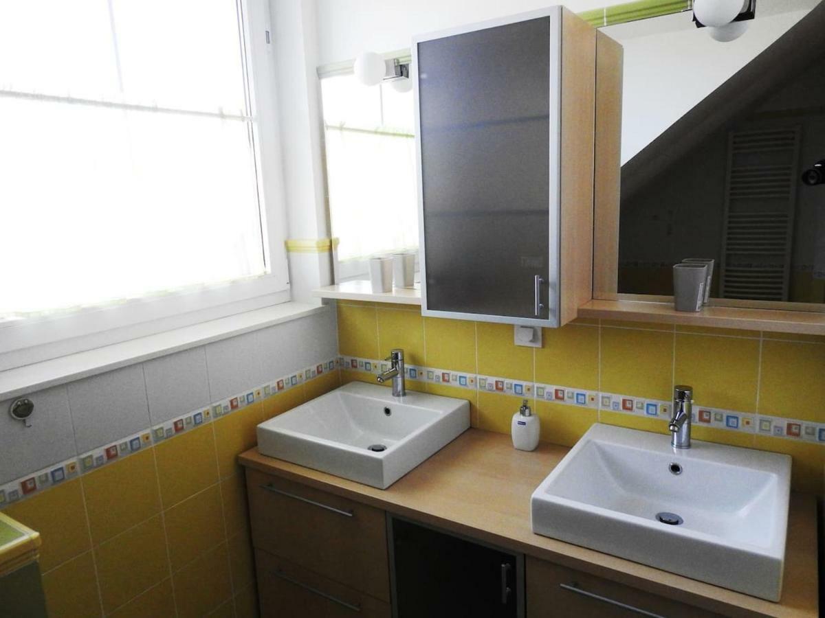 Natasha'S Garden House Apartment Dol pri Ljubljani ภายนอก รูปภาพ